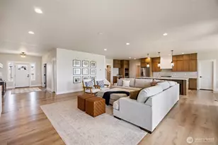 7979 SE Dune Lake Rd, Moses Lake, WA 98837 - Photo 10