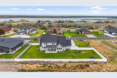 7979 SE Dune Lake Road, Moses Lake, WA 98837 - Photo 38