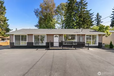 5004 188th Street SW, Lynnwood, WA 98037 - Photo 1