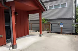2138 N 113th St, Seattle, WA 98133 - Photo 36