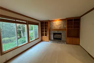 19416 NE 43rd Pl, Sammamish, WA 98074 - Photo 6