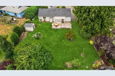 5702 239th Place SW, Mountlake Terrace, WA 98043 - Photo 2