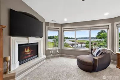 20208 Island Parkway East, Lake Tapps, WA 98391 - Photo 30