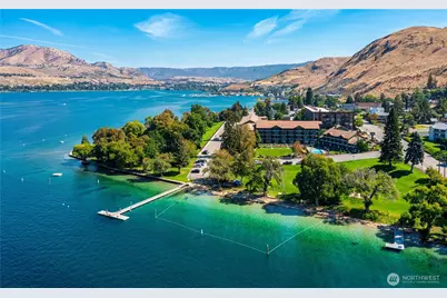 2220 W Woodin Avenue #305, Chelan, WA 98816 - Photo 1