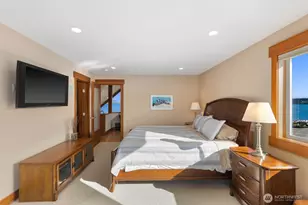 301 Driftwood Shores Rd, Camano Island, WA 98282 - Photo 16