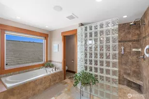 301 Driftwood Shores Rd, Camano Island, WA 98282 - Photo 18