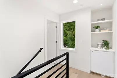 2815 W Bertona Street, Seattle, WA 98199 - Photo 14