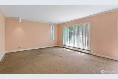 10260 Kaylen Pl, Bellevue, WA 98004 - Photo 16