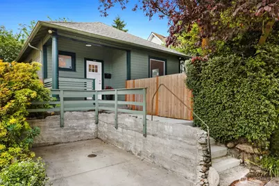 1117 N 84th Street, Seattle, WA 98103 - Photo 1