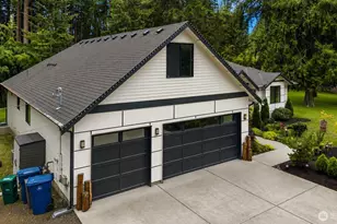 13529 Cascadian Way, Everett, WA 98208 - Photo 32