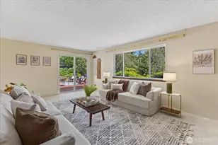 2006 245th Ave SE, Sammamish, WA 98075 - Photo 14