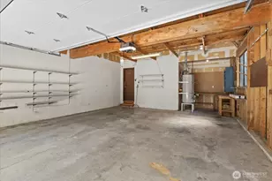2006 245th Ave SE, Sammamish, WA 98075 - Photo 32