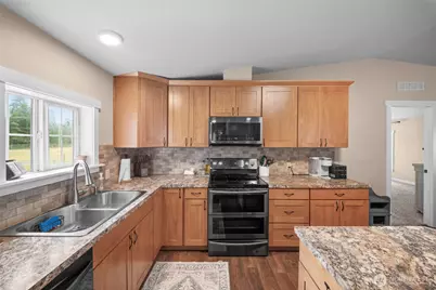 18911 Joselyn Street SW, Rochester, WA 98579 - Photo 14