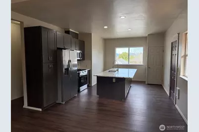 3709 Colby Avenue, Everett, WA 98201 - Photo 2
