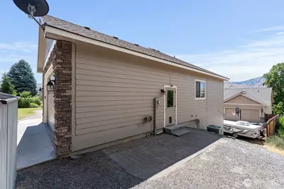 1541 N Anne Avenue, East Wenatchee, WA 98802 - Photo 4