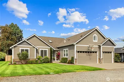 418 20th Street NW, Puyallup, WA 98371 - Photo 1
