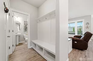 618 E Tanoak Ave, La Center, WA 98629 - Photo 18