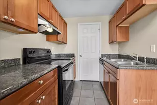 226 Broadway, Tacoma, WA 98402 - Photo 8
