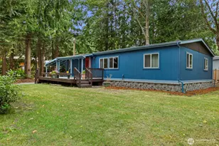 1828 Lake Dr, Camano Island, WA 98282 - Photo 8