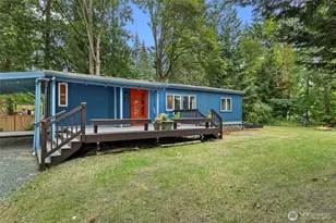1828 Lake Dr, Camano Island, WA 98282 - Photo 2