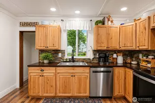 124 N 3rd St, Coulee City, WA 99115 - Photo 6