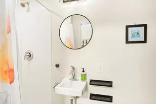 1502 NW 52nd St, Seattle, WA 98107 - Photo 6