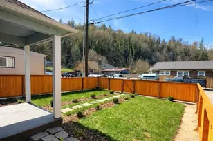 7537 S Dillard Ave, Concrete, WA 98237 - Photo 6