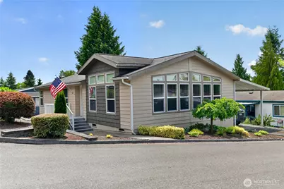 1427 100th Street SW #129, Everett, WA 98204 - Photo 1