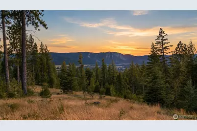 1631 Creekside Road, Cle Elum, WA 98922 - Photo 2