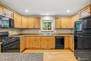 16 Rocky Ridge Dr, Bellingham, WA 98229 - Photo 12