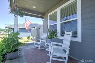 410 Herren Ave, Winlock, WA 98596 - Photo 2