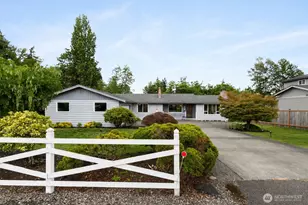 3024 Cherrywood Ave, Bellingham, WA 98225 - Photo 2
