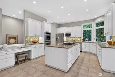 14420 SE 84th Street, Newcastle, WA 98059 - Photo 10