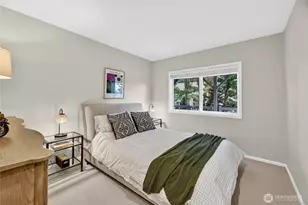 14420 SE 84th St, Newcastle, WA 98059 - Photo 34