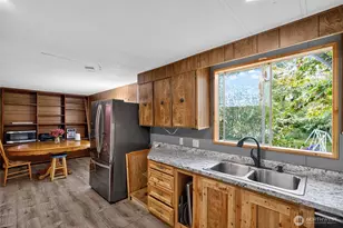 31 Meadow Dr, Sequim, WA 98382 - Photo 8