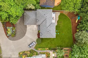 211 210th Ave NE, Sammamish, WA 98074 - Photo 30