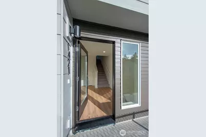1421 SW 111th Lane, Seattle, WA 98146 - Photo 2