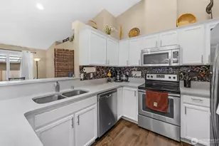 5402 114th Pl NE, Marysville, WA 98271 - Photo 8