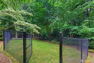 10440 NE Quiet Valley Lane, Bainbridge Island, WA 98110 - Photo 34