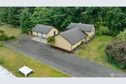 236 E Woodhill Avenue, Westport, WA 98595 - Photo 1