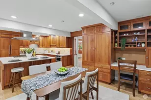 10555 SE 28th St, Beaux Arts, WA 98004 - Photo 14