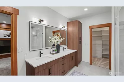 10555 SE 28th Street, Beaux Arts, WA 98004 - Photo 28