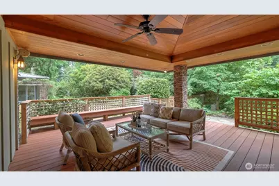 10555 SE 28th Street, Beaux Arts, WA 98004 - Photo 32