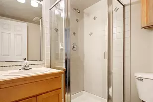 2645 NW 57th St, Seattle, WA 98107 - Photo 14