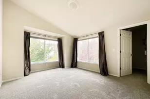 2645 NW 57th St, Seattle, WA 98107 - Photo 10