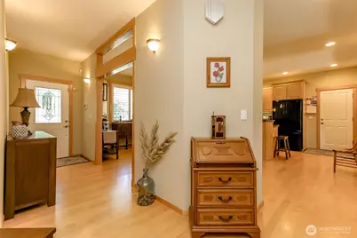 7607 46th Street NW, Gig Harbor, WA 98335 - Photo 2