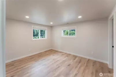 607 244th Street SW, Bothell, WA 98021 - Photo 12