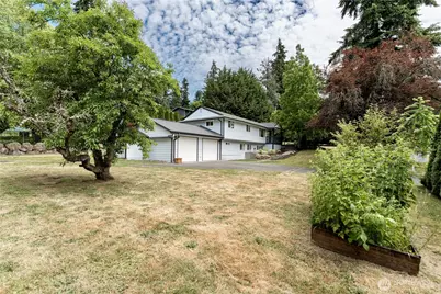 607 244th Street SW, Bothell, WA 98021 - Photo 28