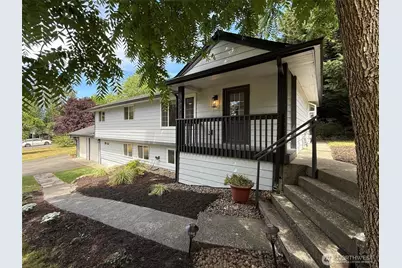 607 244th Street SW, Bothell, WA 98021 - Photo 2