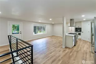 607 244th St SW, Bothell, WA 98021 - Photo 10